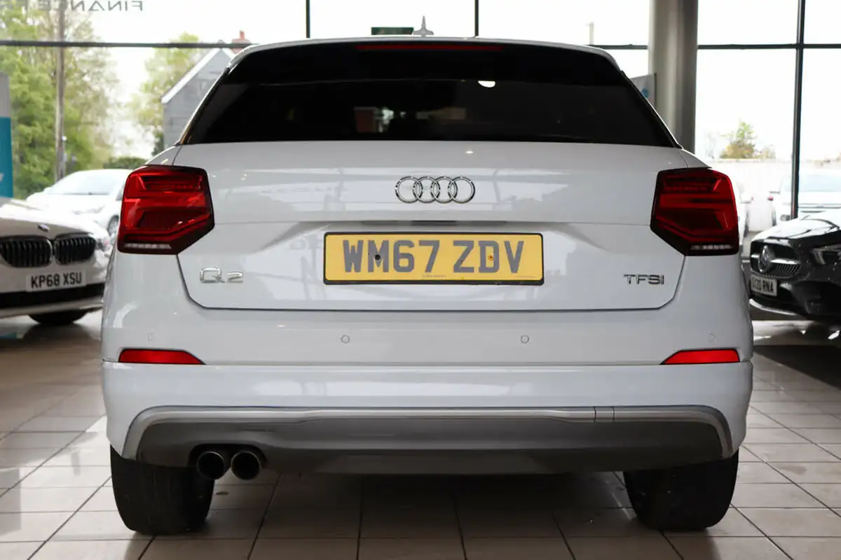 2018-audi-q2-14-tfsi-s-line-big-6