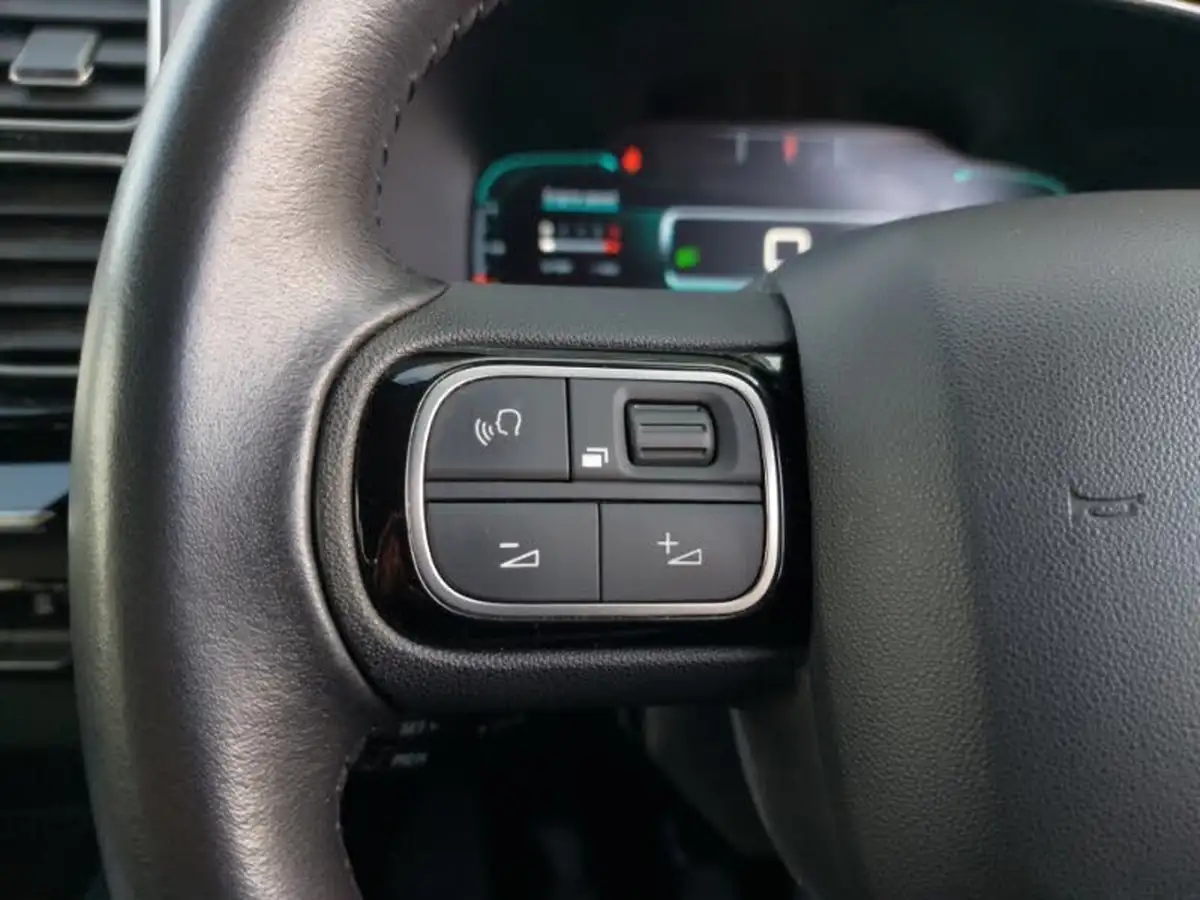 2019-citroen-c5-aircross-12-puretech-flair-big-16