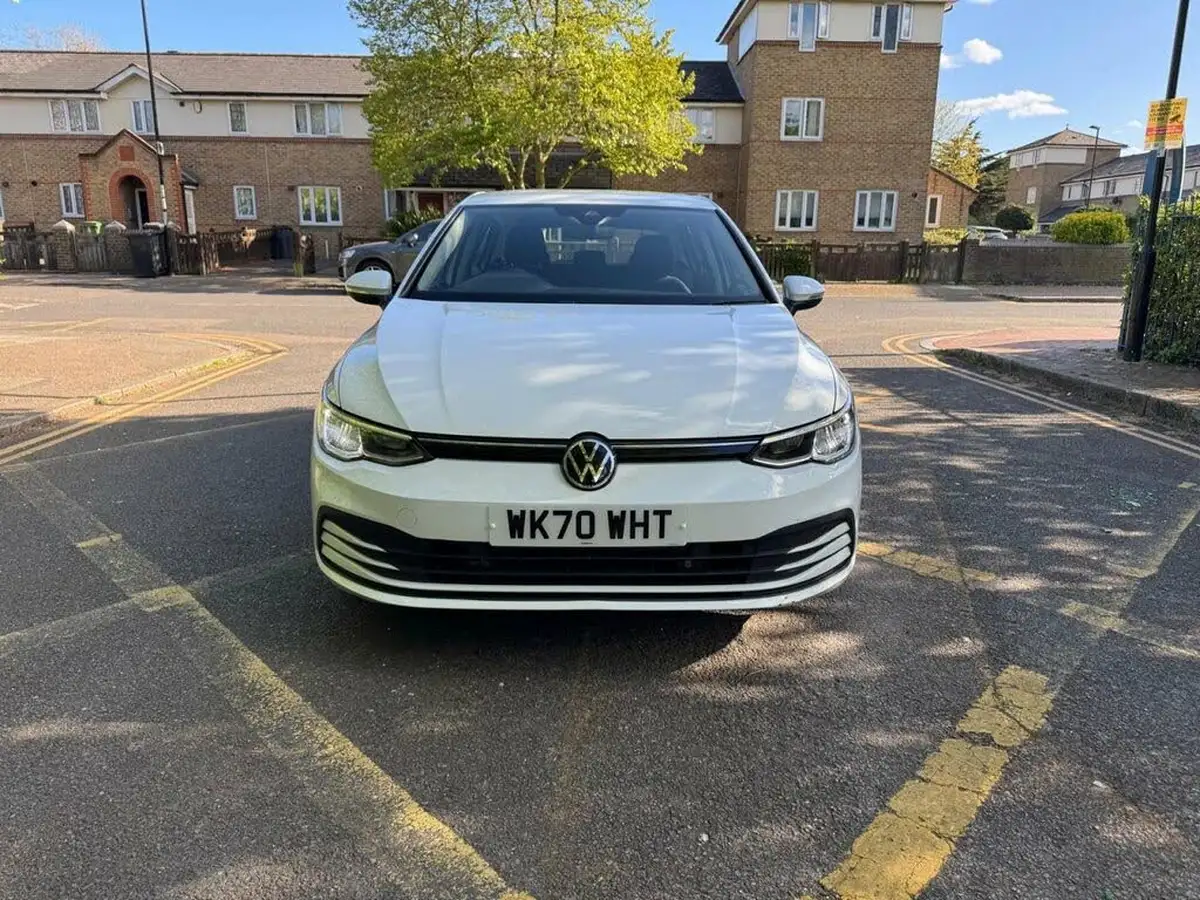 2021-volkswagen-golf-15-etsi-life-150ps-hatchback-big-2
