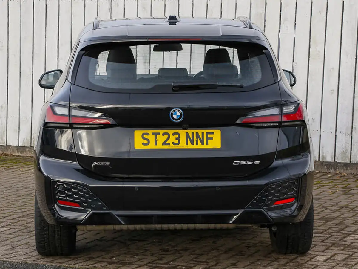 2023-bmw-2-series-15-225e-xdrive-m-sport-big-14