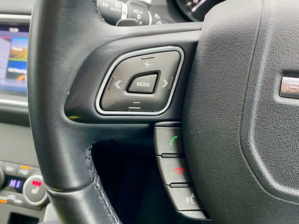 2018-land-rover-range-rover-evoque-20td4-se-tech-hatchback-5d-auto-big-22