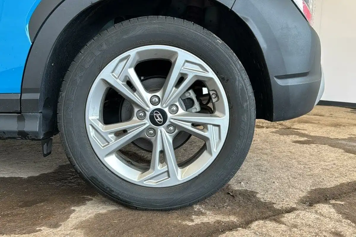 2021-hyundai-kona-10-t-gdi-se-connect-big-12