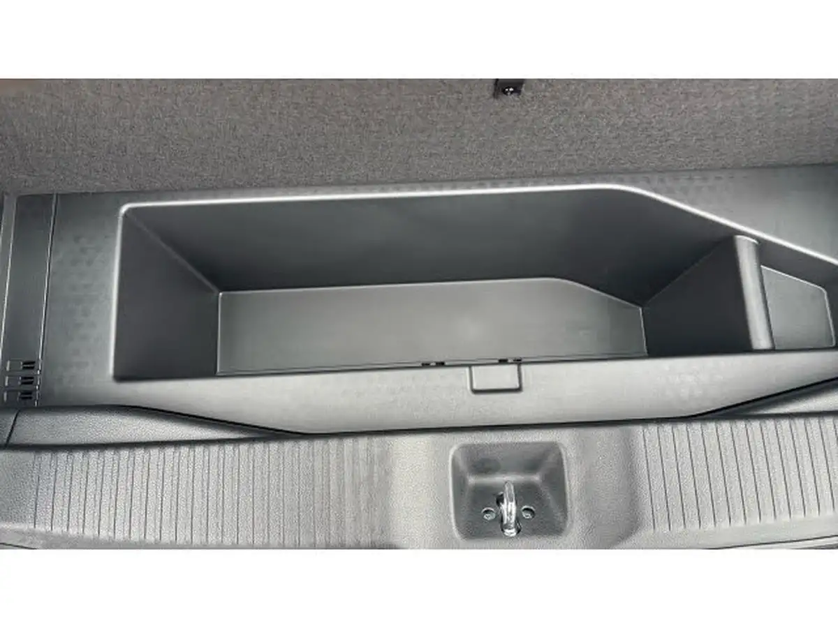 2024-honda-hr-v-15-i-mmd-elegance-big-36