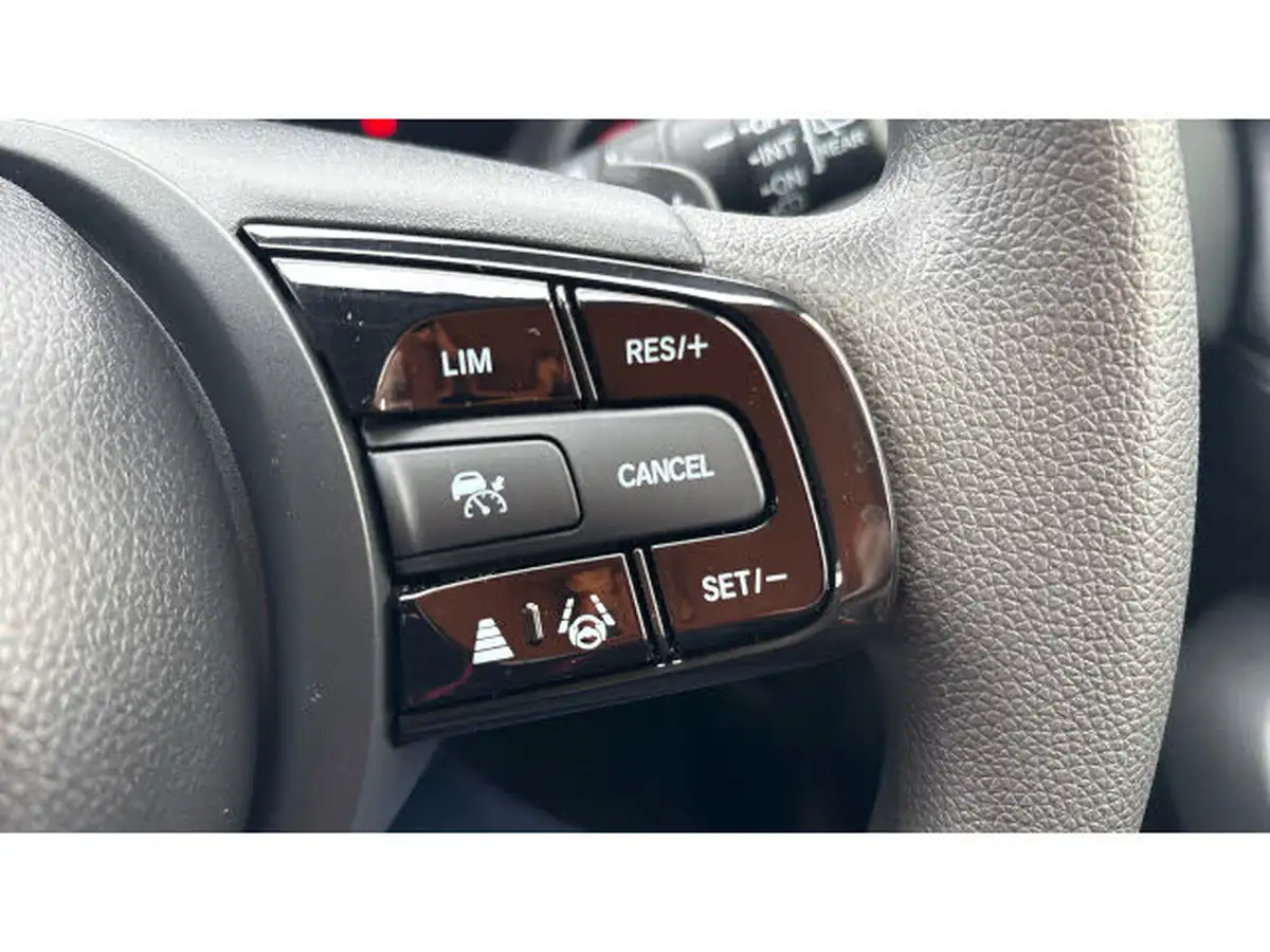 2024-honda-hr-v-15-i-mmd-elegance-big-12