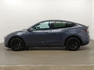 2022-tesla-model-y-e-long-range-small-3