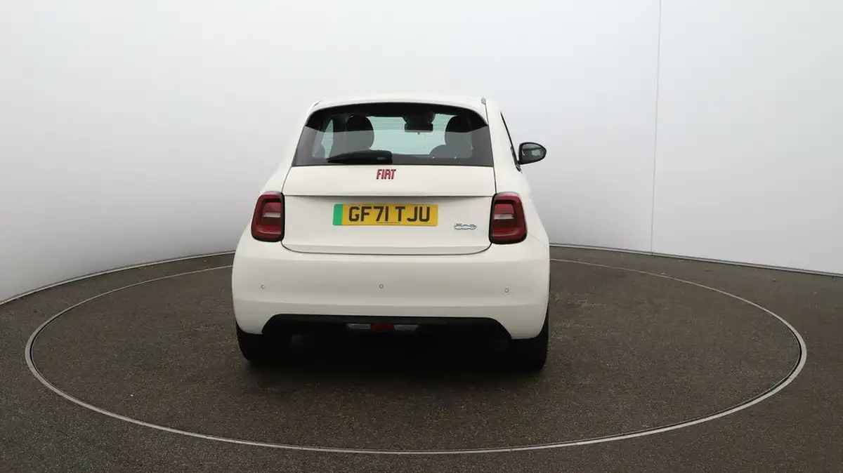 2021-fiat-500-e-red-117bhp-big-48