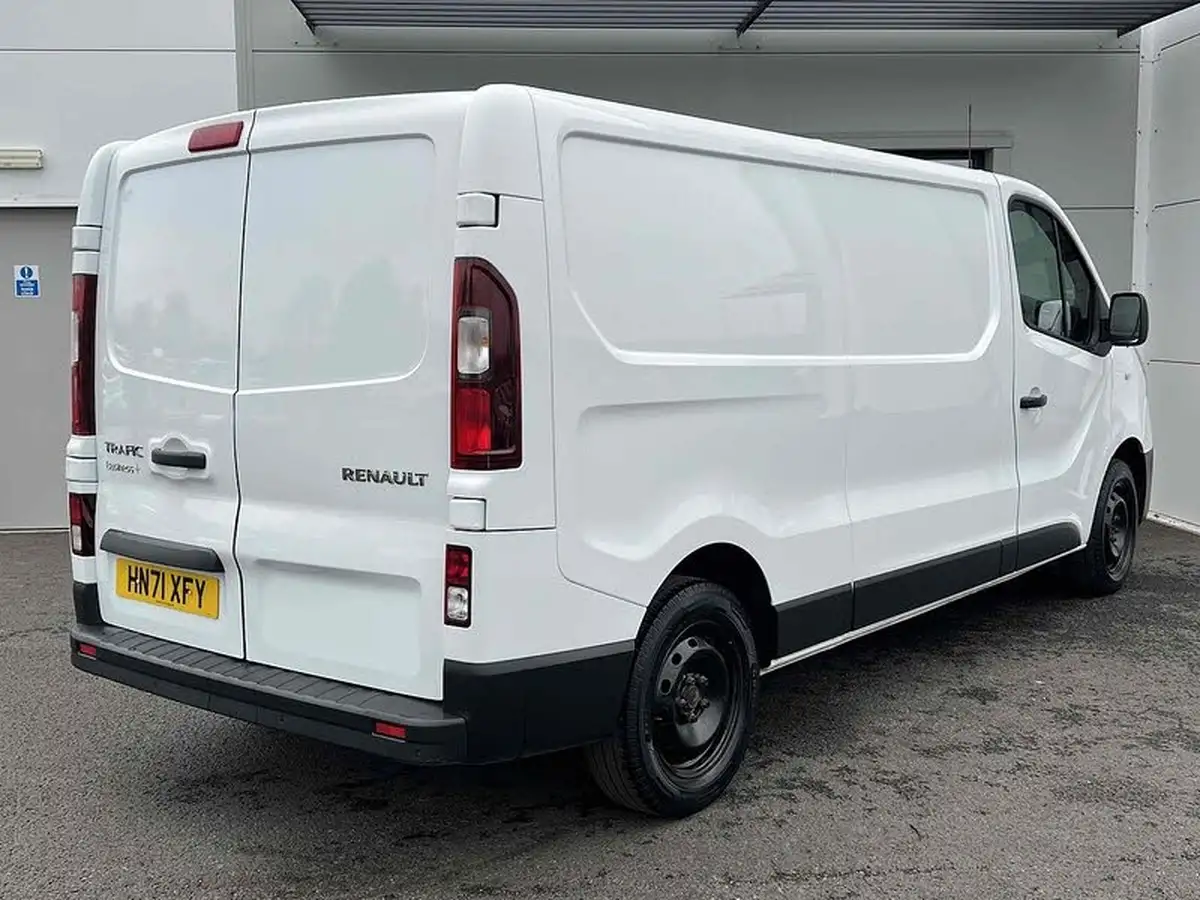 2021-renault-trafic-20dci-ll30-energy-120-business-panel-big-8