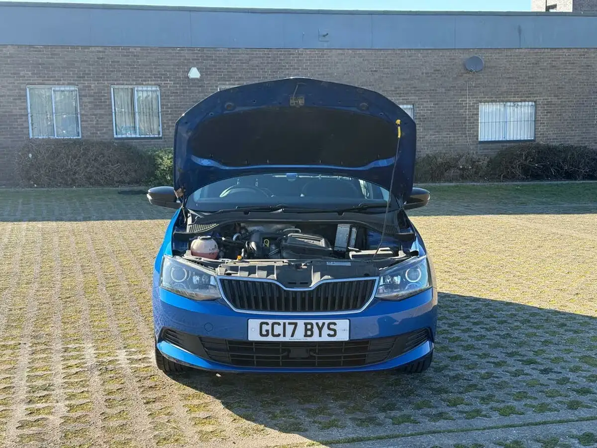2017-skoda-fabia-10-tsi-colour-edition-big-51
