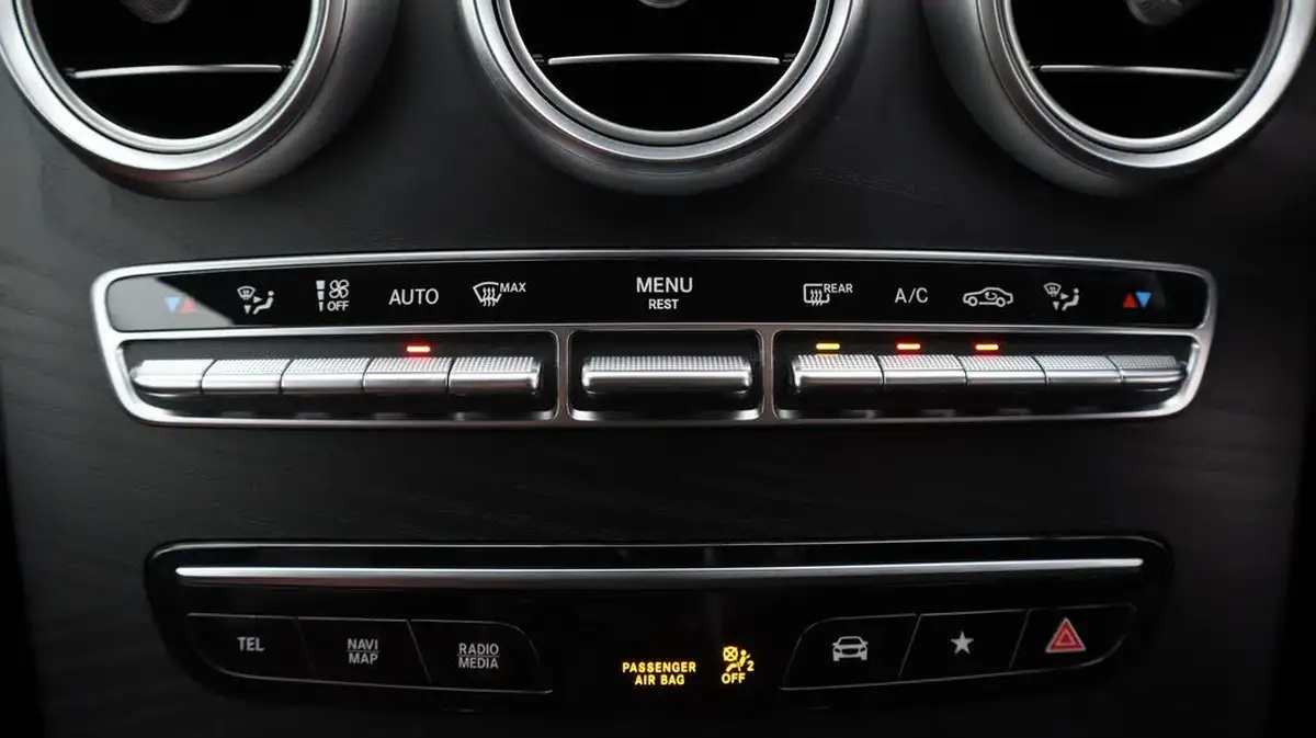 2021-mercedes-benz-glc-class-20d-glc220d-amg-line-premium-coupe-4d-1950cc-4matic-big-12
