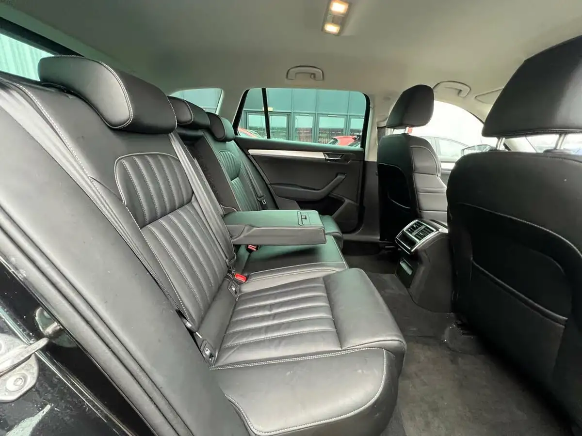 2021-skoda-superb-14-tsi-se-technology-156ps-estate-big-24