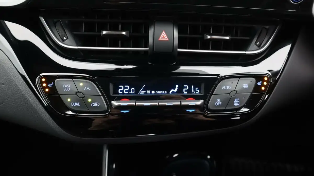 2022-toyota-c-hr-18-vvt-i-gr-sport-big-12