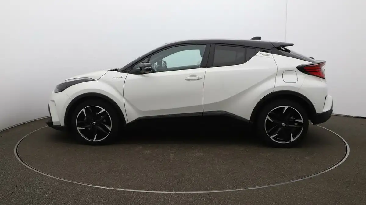 2022-toyota-c-hr-18-vvt-i-gr-sport-big-57