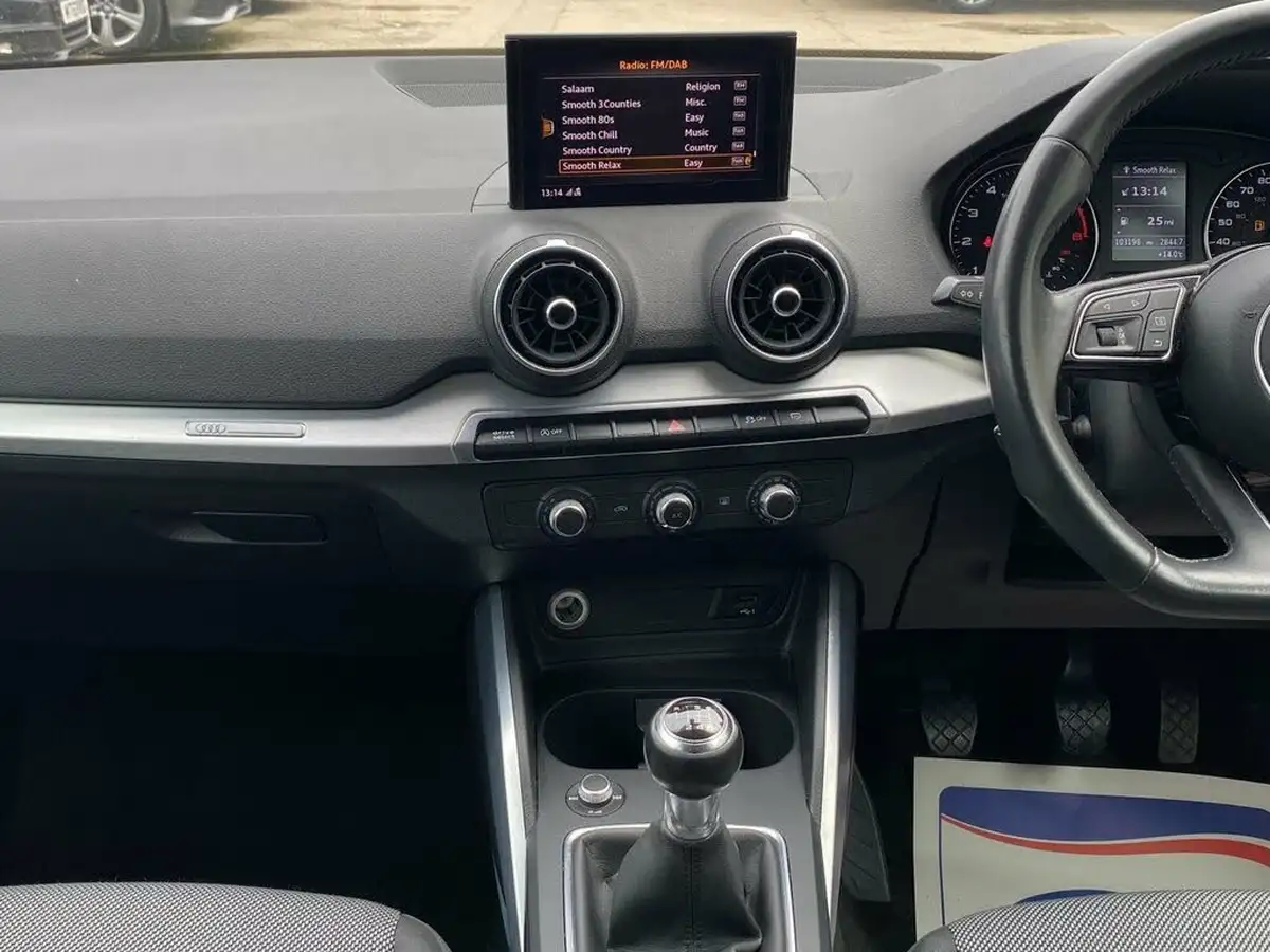 2017-audi-q2-14-tfsi-sport-big-32