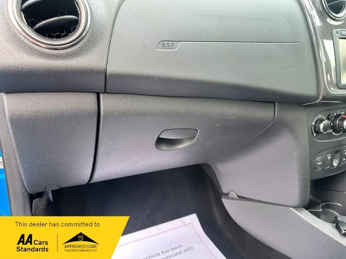 2017-dacia-sandero-stepway-09-tce-laureate-big-16