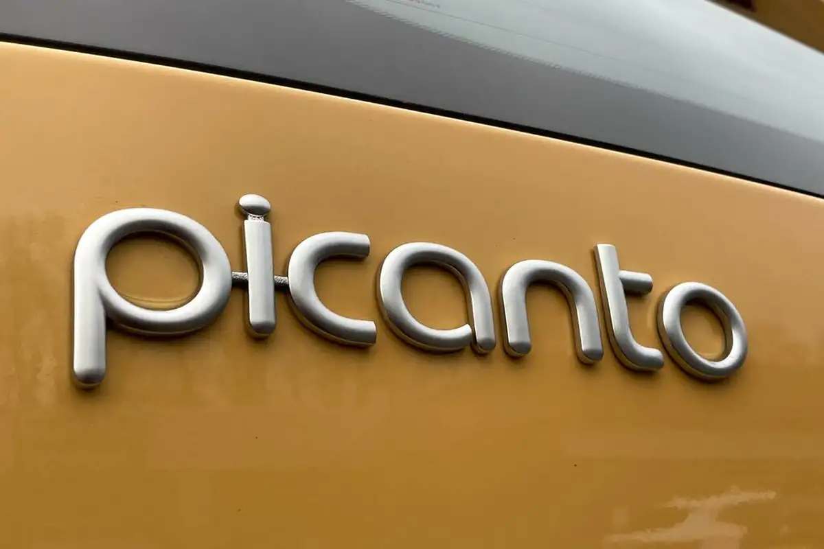 2022-kia-picanto-10-2-auto-seq-big-35