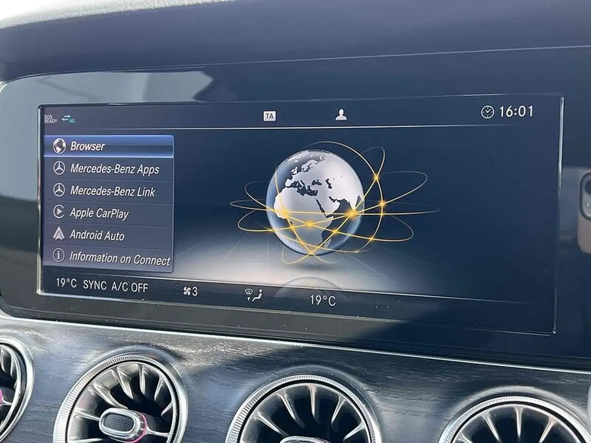 2018-mercedes-benz-e-class-20d-e220d-amg-line-premiumss-coupe-2d-big-46