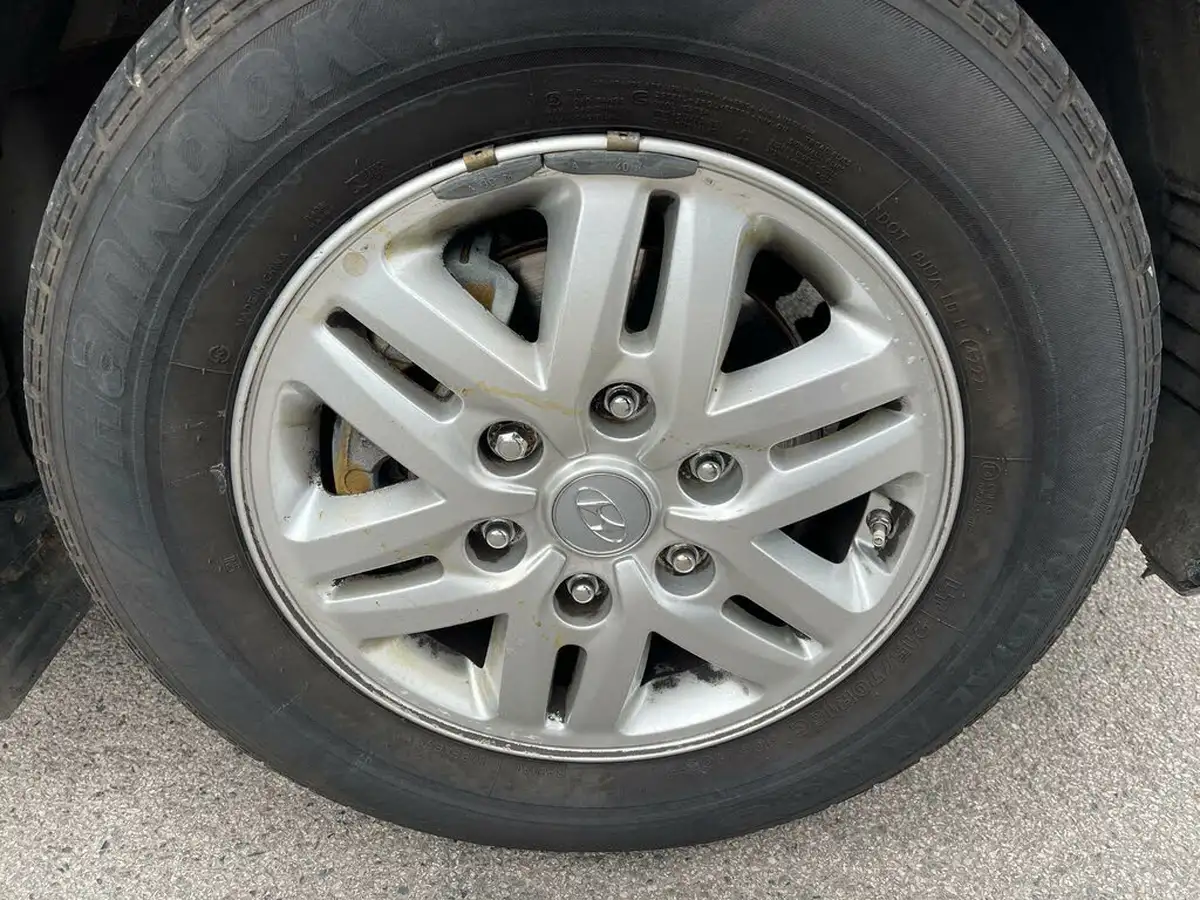 2019-hyundai-i800-25crdi-se-nav-136ps-big-29