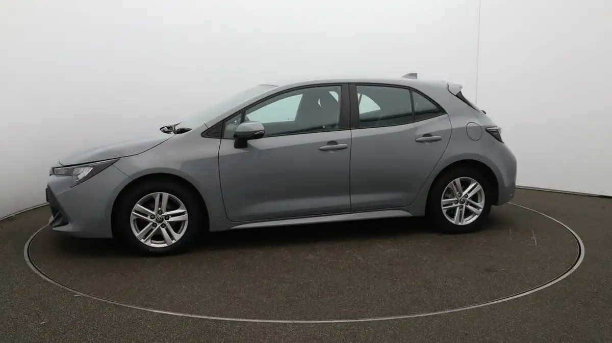 2022-toyota-corolla-18-vvt-i-icon-120bhp-trk-hatchback-5d-big-58