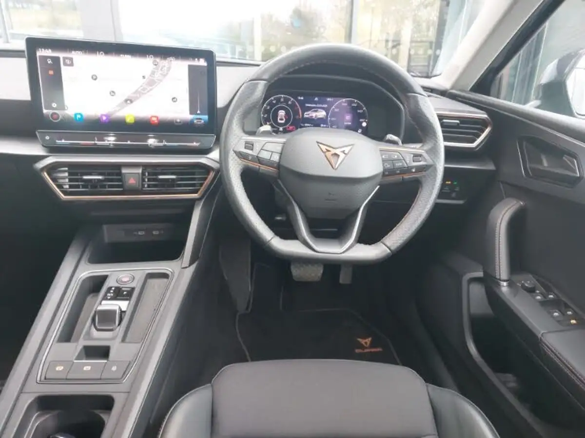 2024-cupra-leon-nf-15-etsi-v1-hatchback-big-6