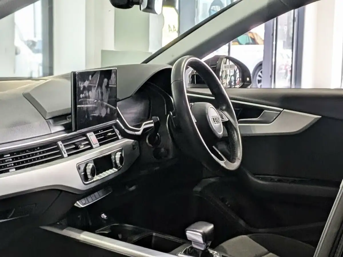 2022-audi-a4-avant-20-30-tdi-technik-big-13