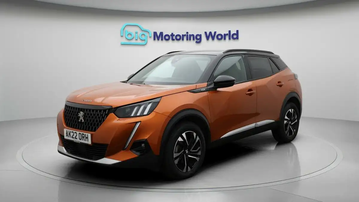 2022-peugeot-2008-suv-12-puretech-gt-big-3