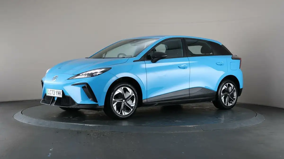 2023-mg-mg4-e-se-ev-203ps-long-big-32