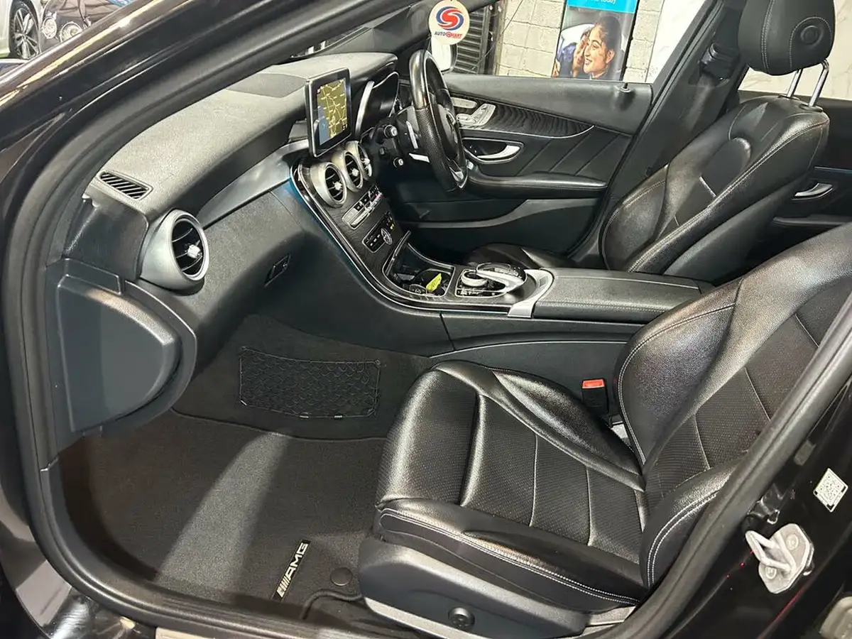 2017-mercedes-benz-c-class-21d-c250d-amg-line-premium-plusss-saloon-4d-9g-tronic-plus-big-9