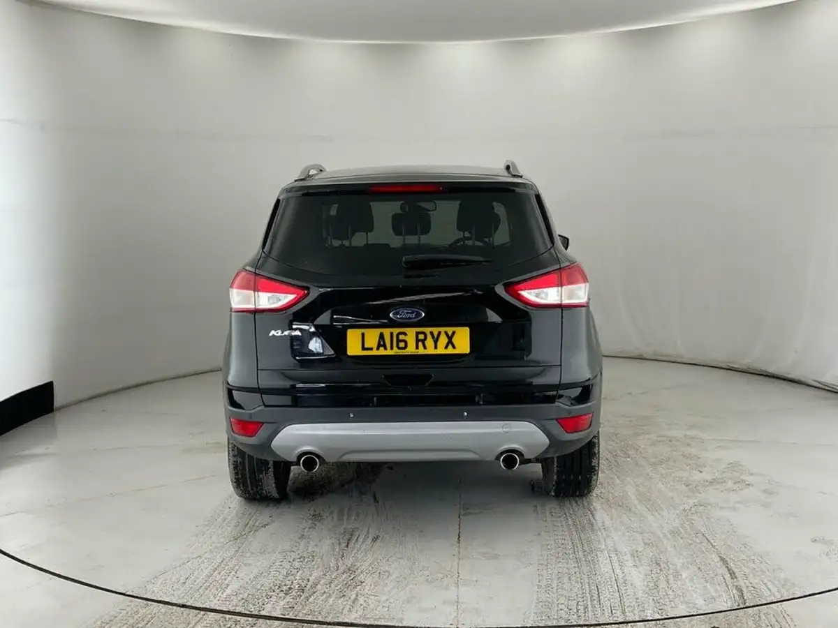 2016-ford-kuga-20tdci-titanium-150ps-big-4