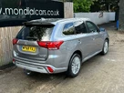 2018-mitsubishi-outlander-24-4h-phev-small-8