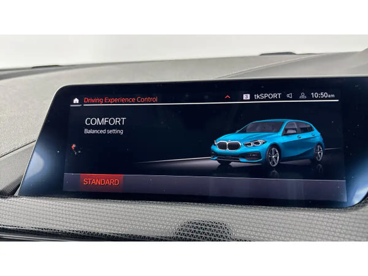 2022-bmw-1-series-15-118i-sport-big-32