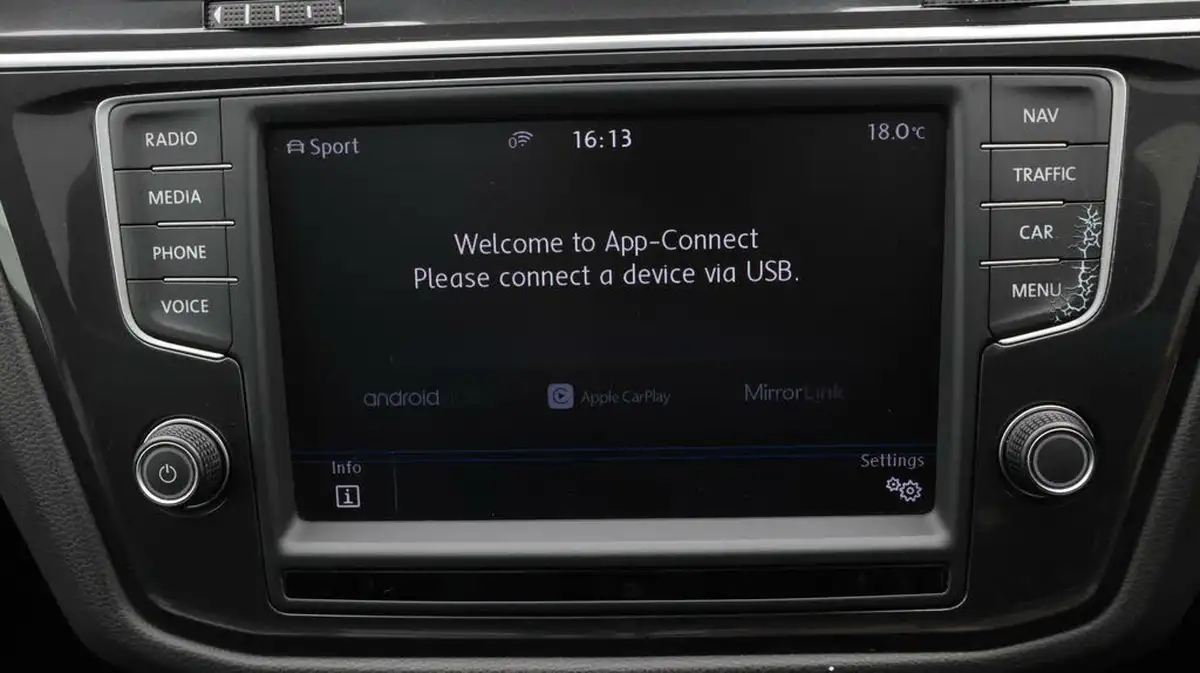 2017-volkswagen-tiguan-20tdi-sel-190ps-4motion-bmt-ss-dsg-big-28