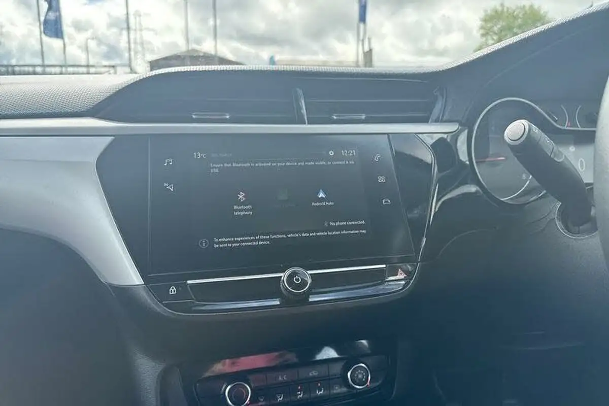 2022-vauxhall-corsa-12i-design-big-24