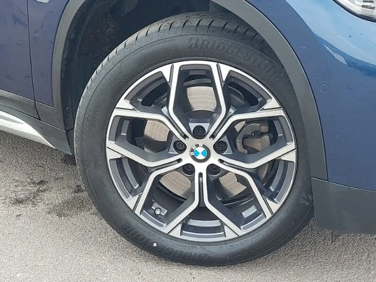 2019-bmw-x1-20-xdrive20i-xline-big-8
