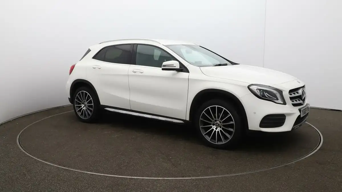 2019-mercedes-benz-gla-class-16-gla-200-amg-line-edition-7g-dct-big-36