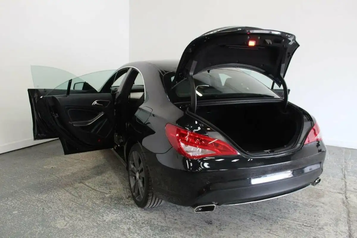 2015-mercedes-benz-cla-21cdi-cla-200-sport-136bhp-ss-coupe-4d-big-14