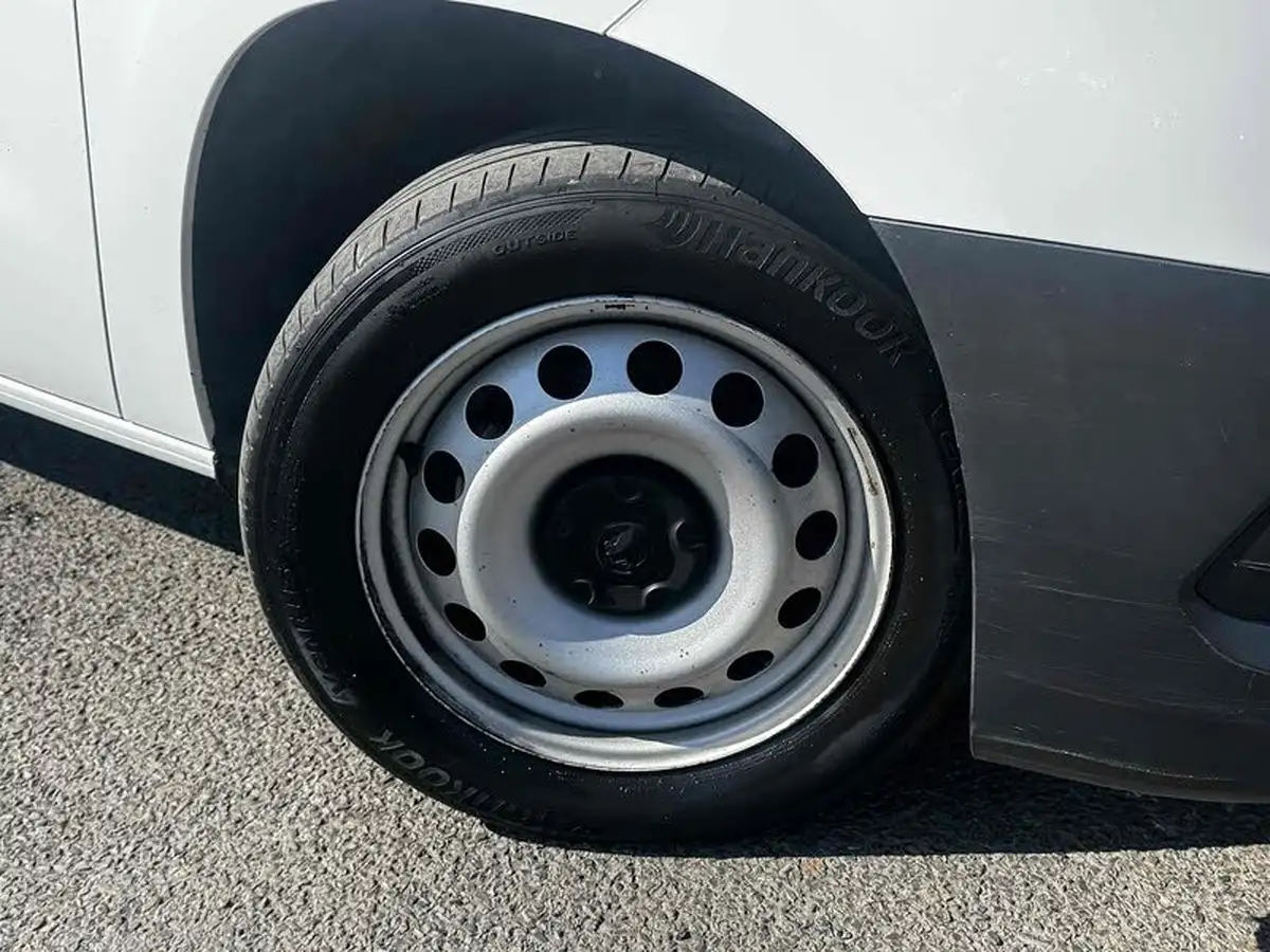 2021-vauxhall-combo-15cdti-dynamic-2300-100pseu6dt-l1h1-panel-big-6
