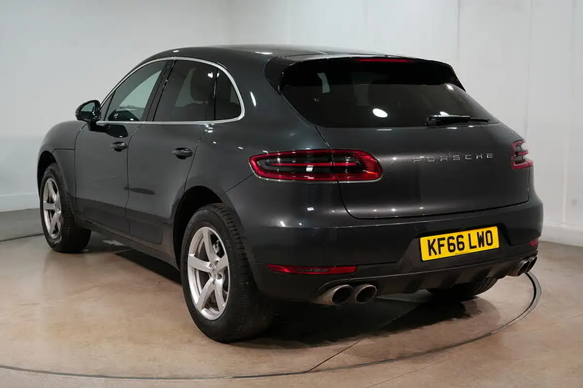 2016-porsche-macan-30td-s-big-6