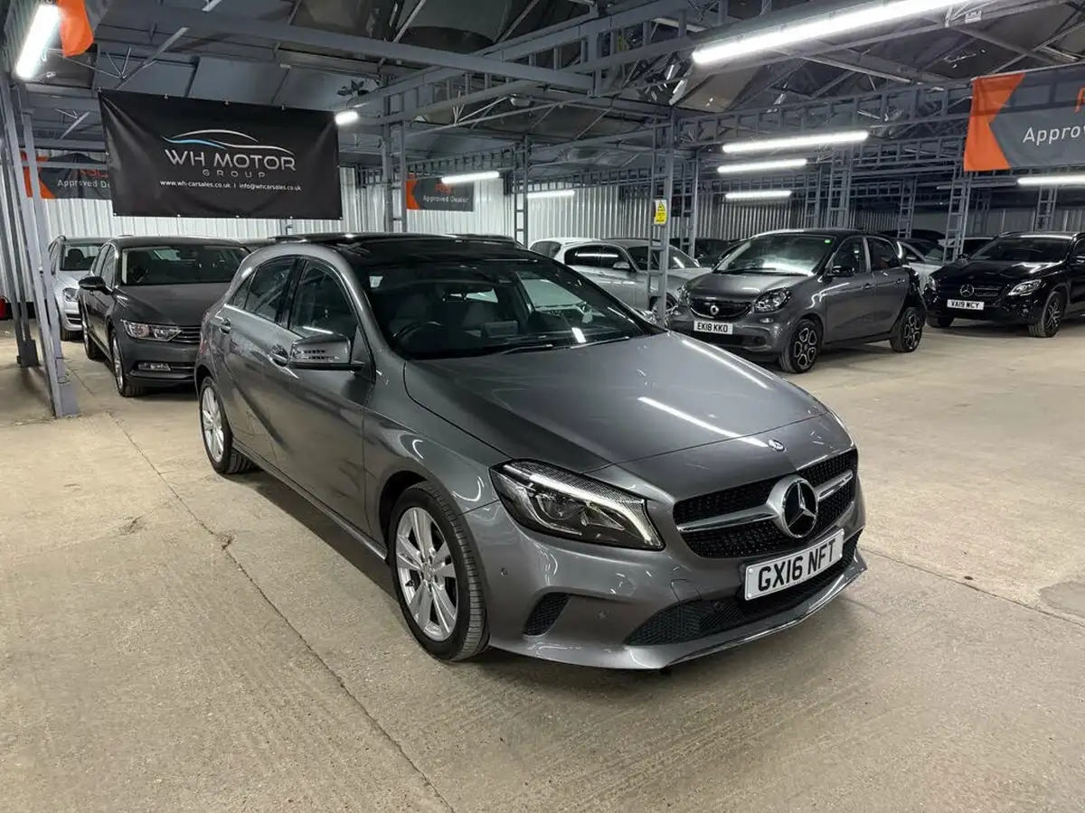 2016-mercedes-benz-a-class-21d-a200d-sport-premium-plusss-7g-dct-big-2
