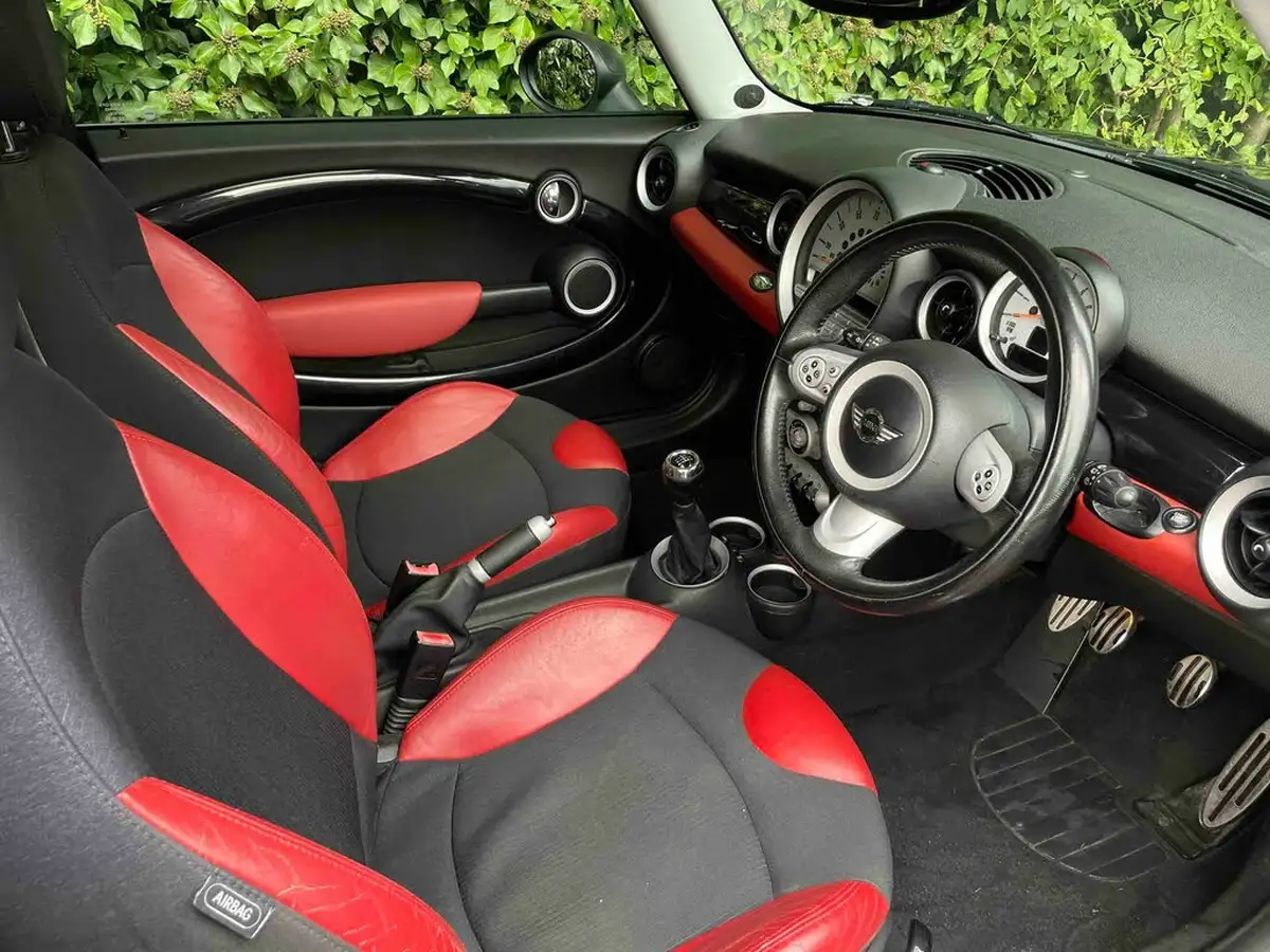 2007-mini-cooper-16-cooper-s-175bhp-hatchback-3d-big-2