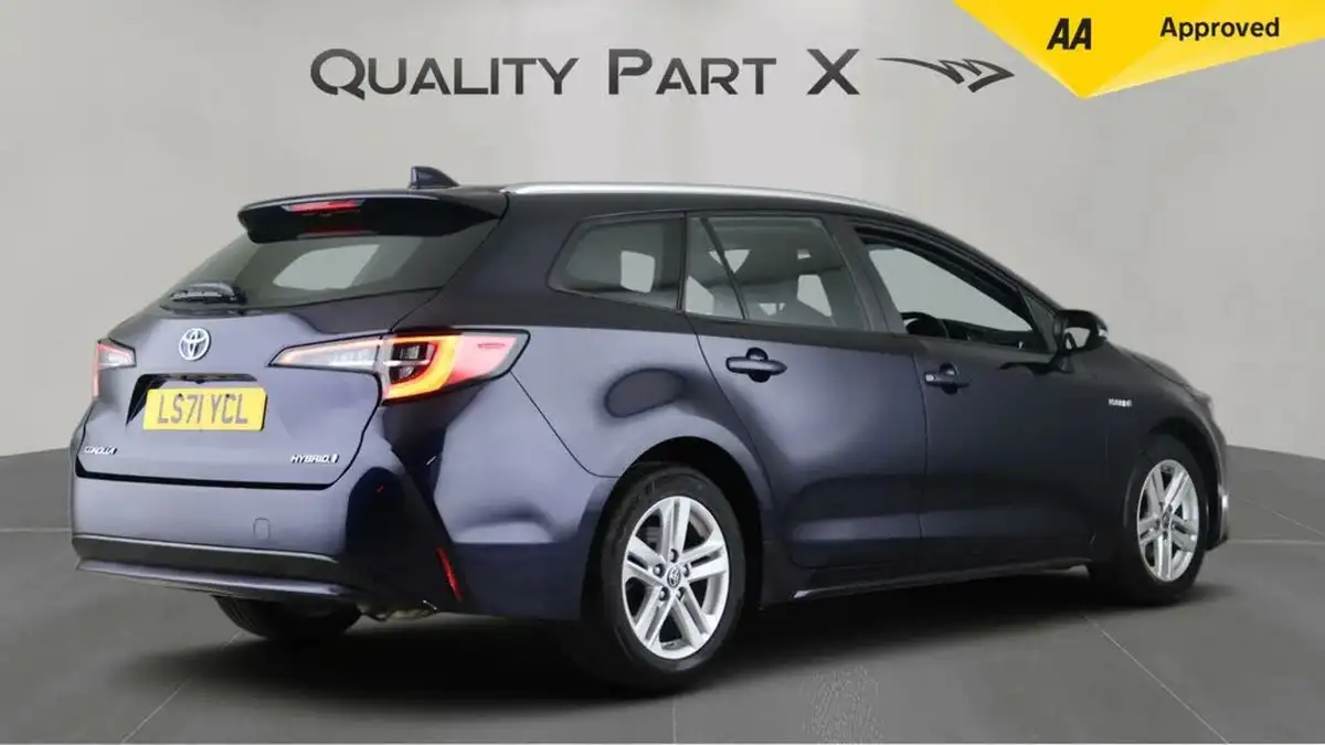 2021-toyota-corolla-18-vvt-i-icon-spare-wheel-touring-sports-5d-big-6