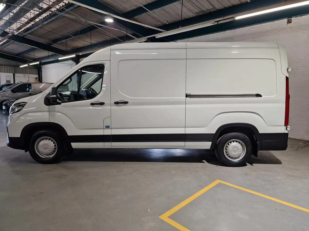2023-maxus-deliver-9-big-5