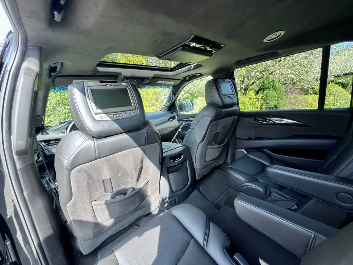 2019-cadillac-escalade-62-platinum-big-17