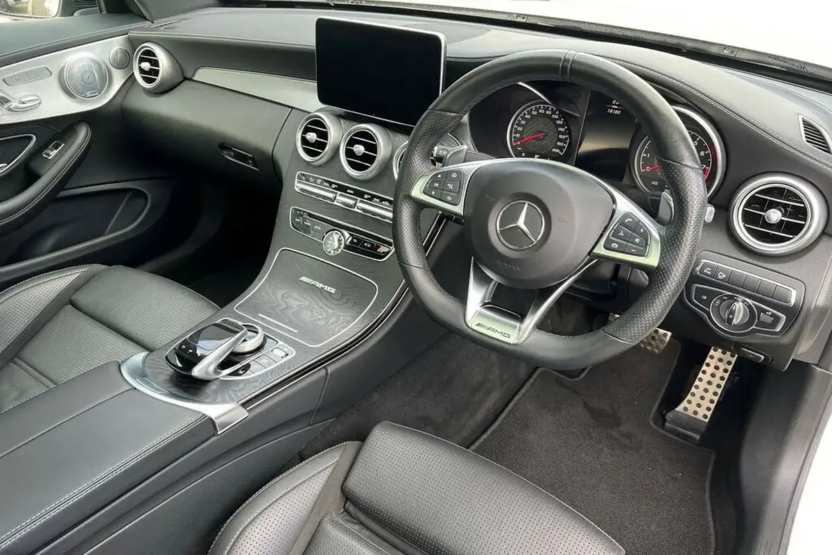 2017-mercedes-benz-c-class-40-c63-amg-premiumss-coupe-2d-speedshift-mct-big-5