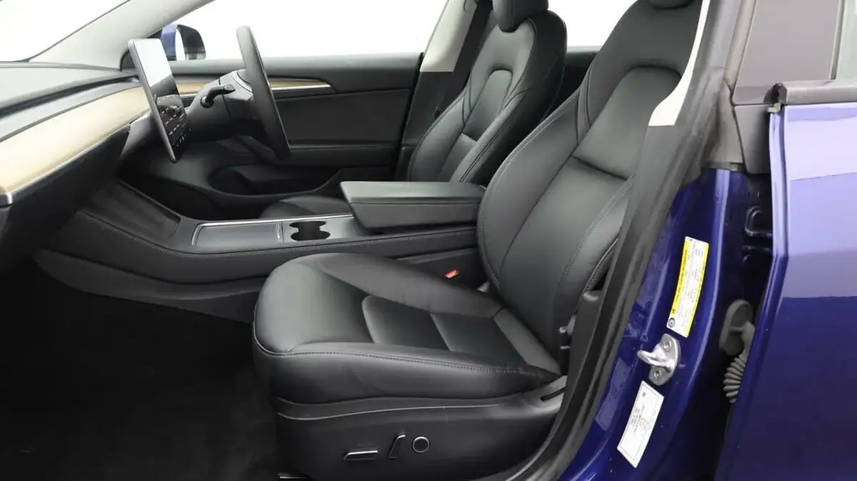 2021-tesla-model-3-e-long-range-4x4-big-13