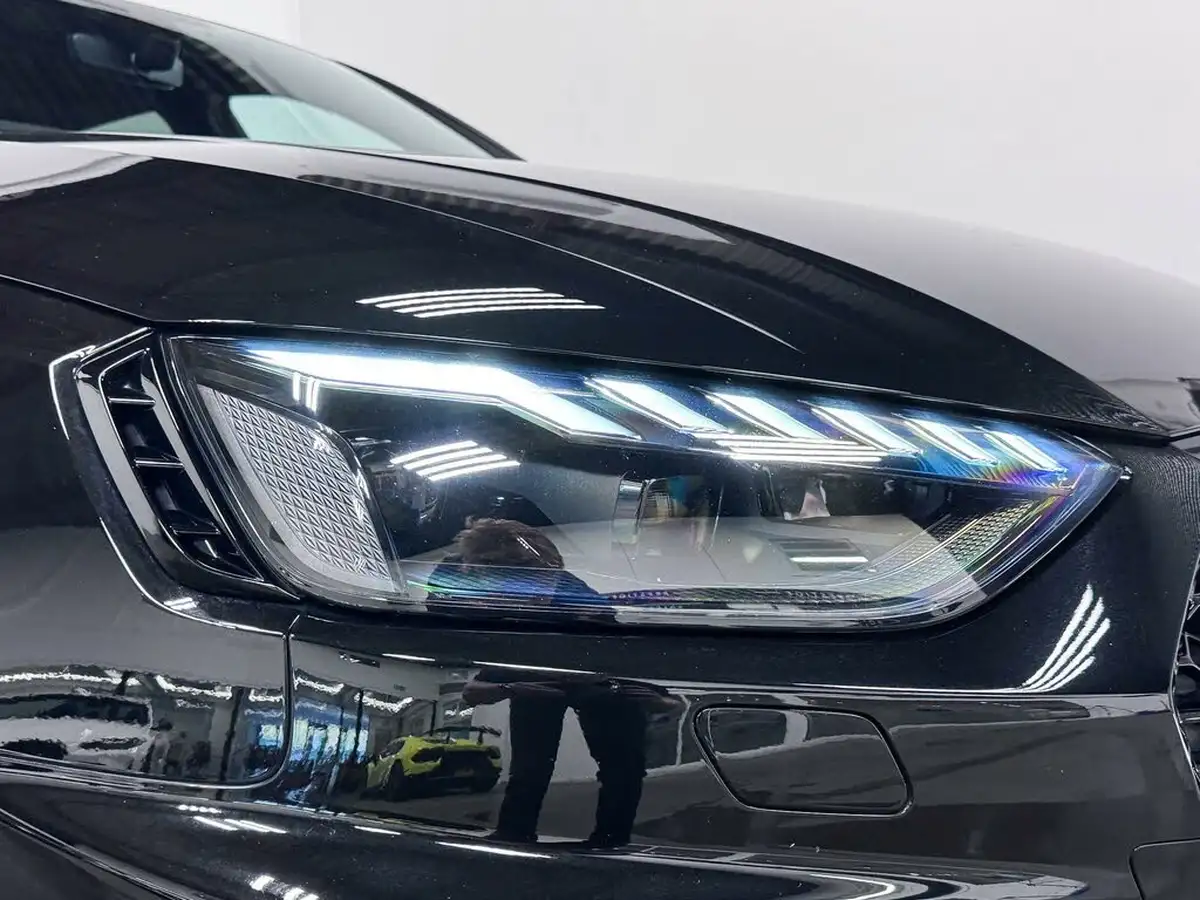 2021-audi-rs4-avant-29-tfsi-big-11