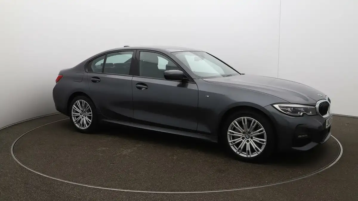2020-bmw-3-series-20-330e-m-sport-tech-pack-saloon-4d-big-37