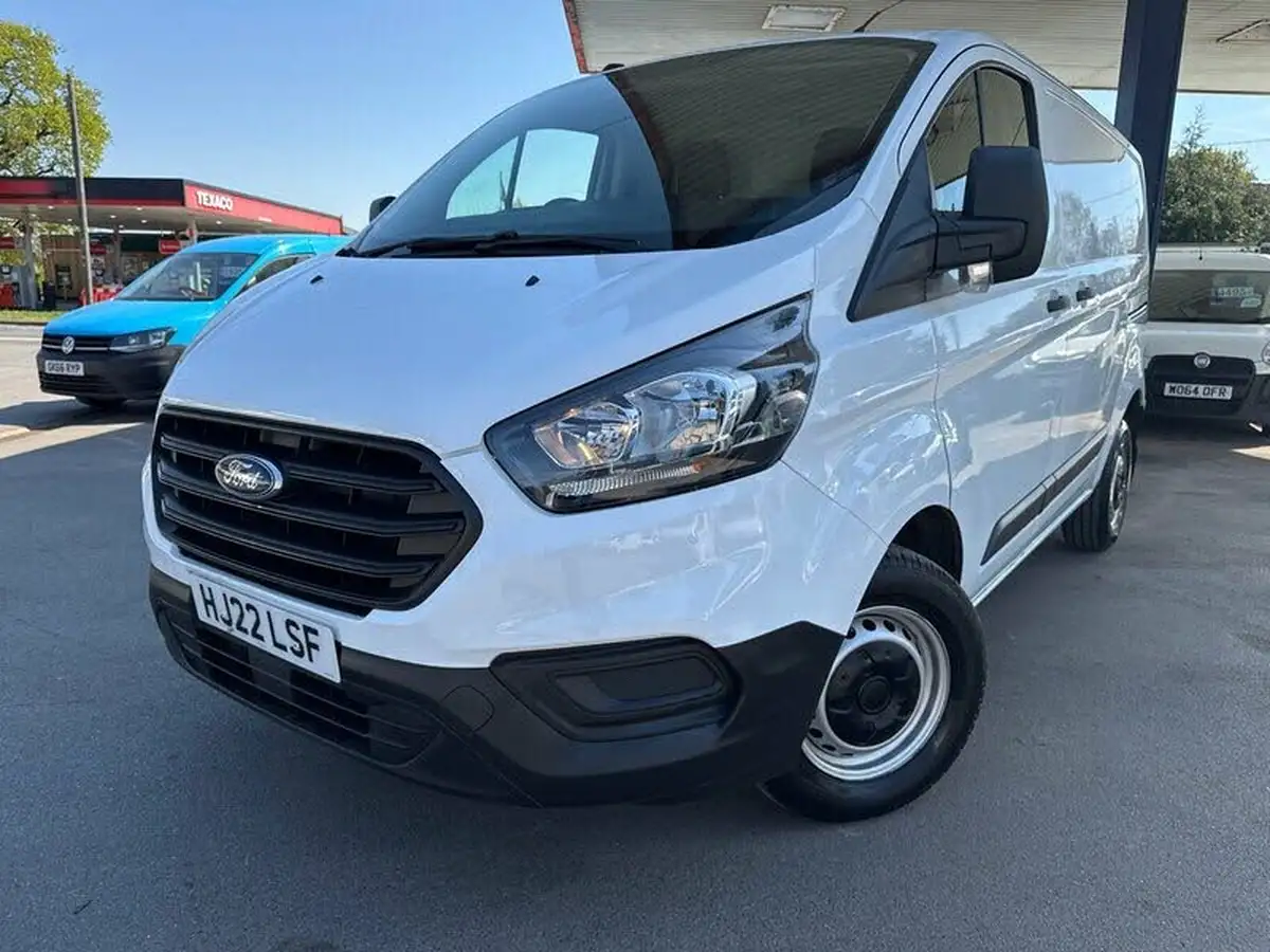 2022-ford-transit-custom-20tdci-280-l1h1-leader-105pseu6dt-panel-van-big-1