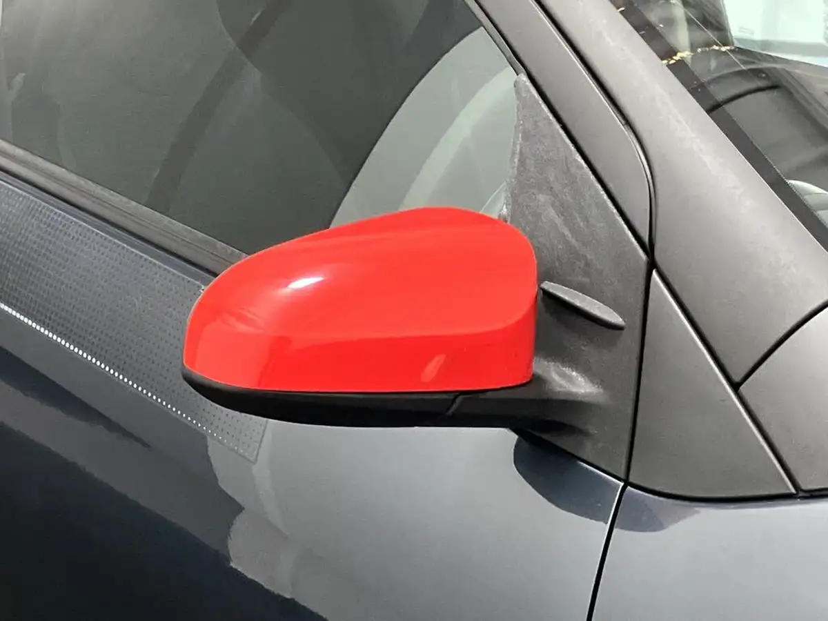 2017-citroen-c1-12-puretech-furio-big-40