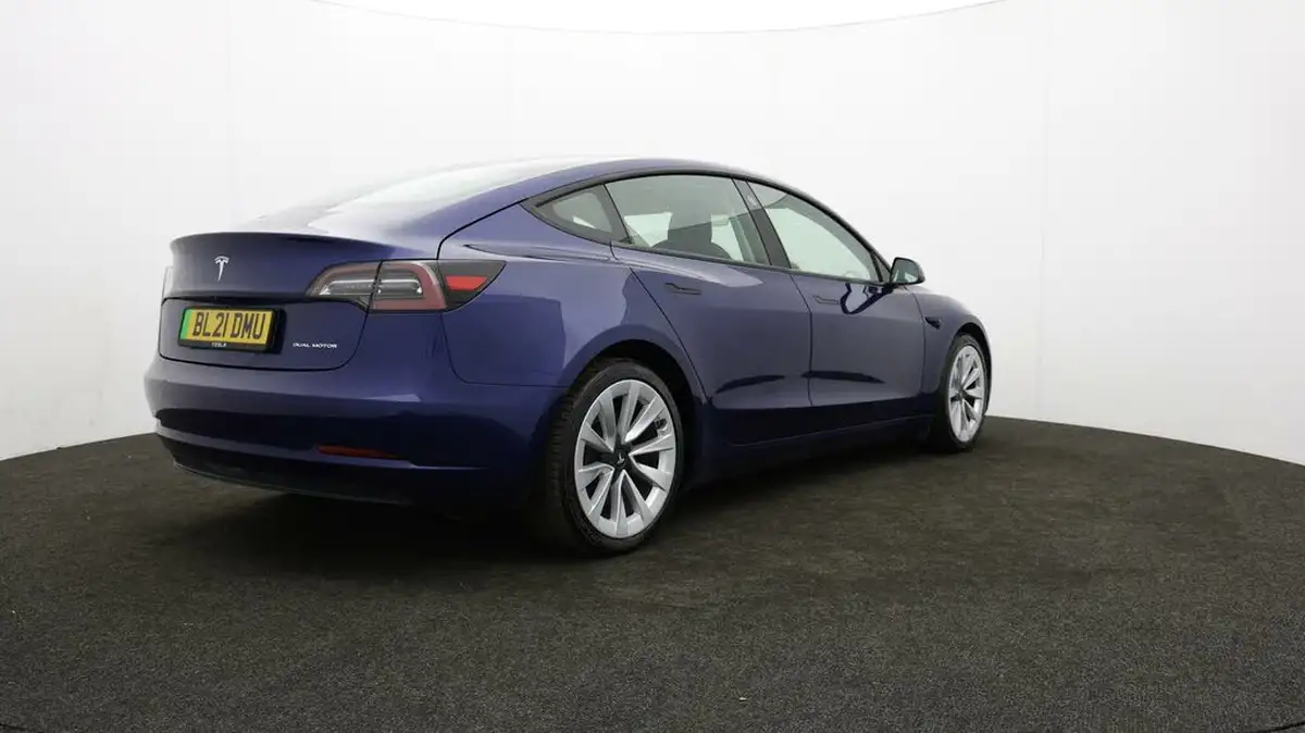 2021-tesla-model-3-e-long-range-4x4-big-78