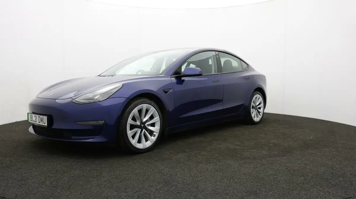 2021-tesla-model-3-e-long-range-4x4-big-54